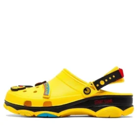 Crocs x Pac-Man Classic Clogs «Amarillo y negro»