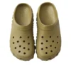 Crocs x Salehe Bembury Saru Zueco «Pesto»