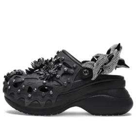 Crocs x Swarovski Classic Bae Zueco «Negro»