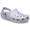 Sandalias clásicas, casuales y unisex en color púrpura