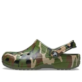 Sandalias de playa con camuflaje verde militar