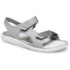 Sandalias grises
