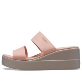 Sandalias ligeras de color rosa pálido de Brooklyn