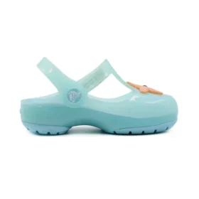 Sandalias minimalistas e informales Isabella en azul cielo
