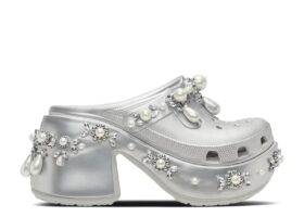 Zueco con tachuelas Simone Rocha x Siren «Plata metalizada»
