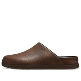 Zuecos Dylan pulidos «Mocha»