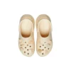 Zuecos Mega Crush con conchas y perlas «Beige»